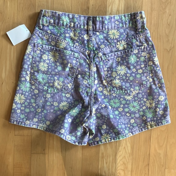 NEW Zara floral purple non-stretch denim shorts size 4 - Picture 14 of 14